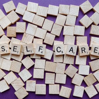 self-care-4899284_1920